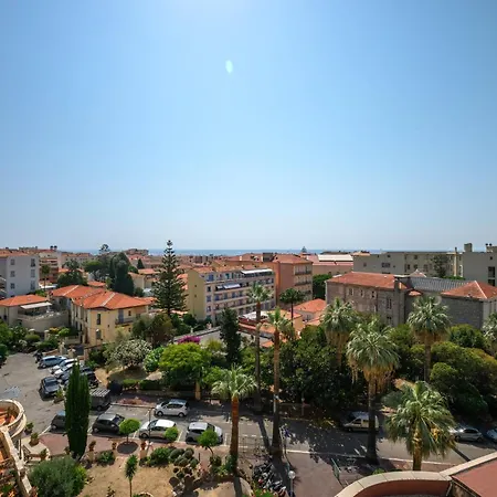 Le Lemon Centre Parking Gratuit Climatisation Menton